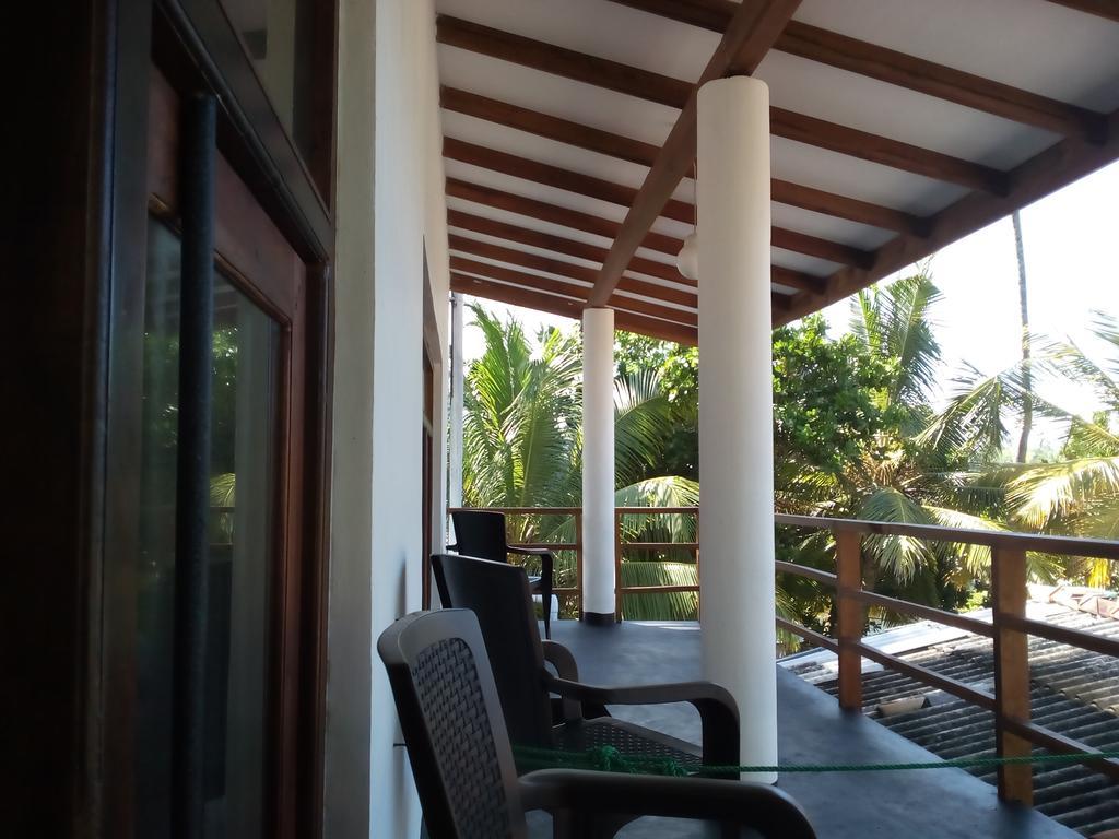 Sunstyle Mirissa Guest House Esterno foto