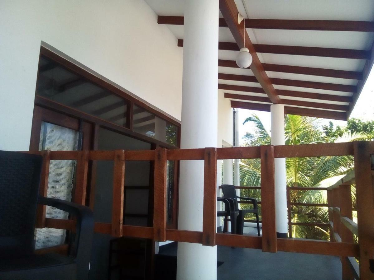Sunstyle Mirissa Guest House Esterno foto